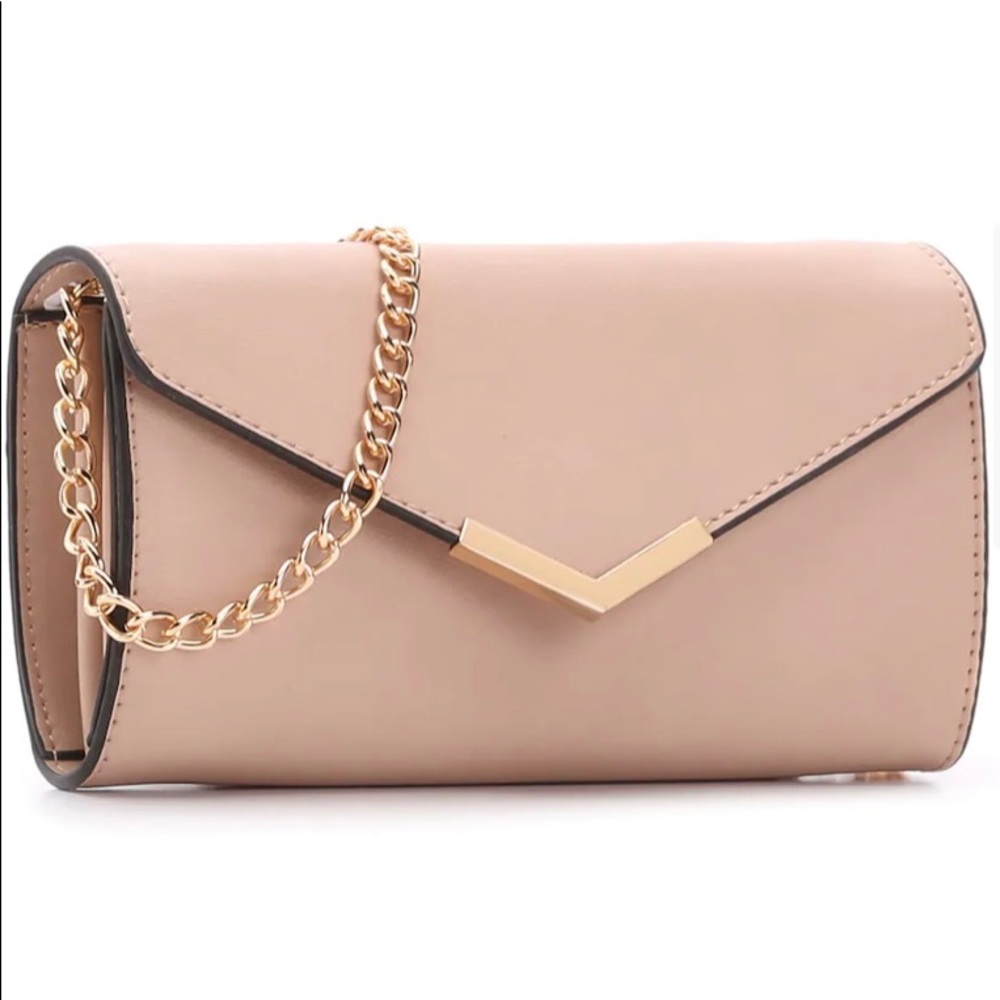 NEW DSW Chain CROSSBODY BAG!!